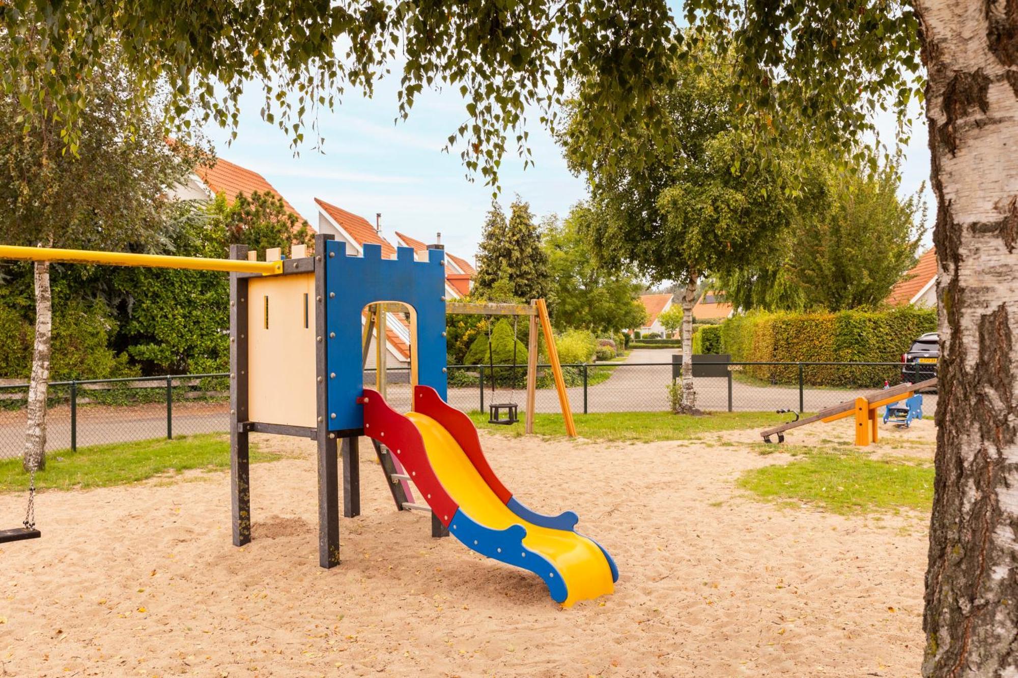 Summio Zeeland Village Scharendijke Exteriör bild